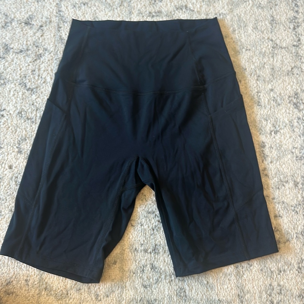 Born primitive black bike short.  Size M